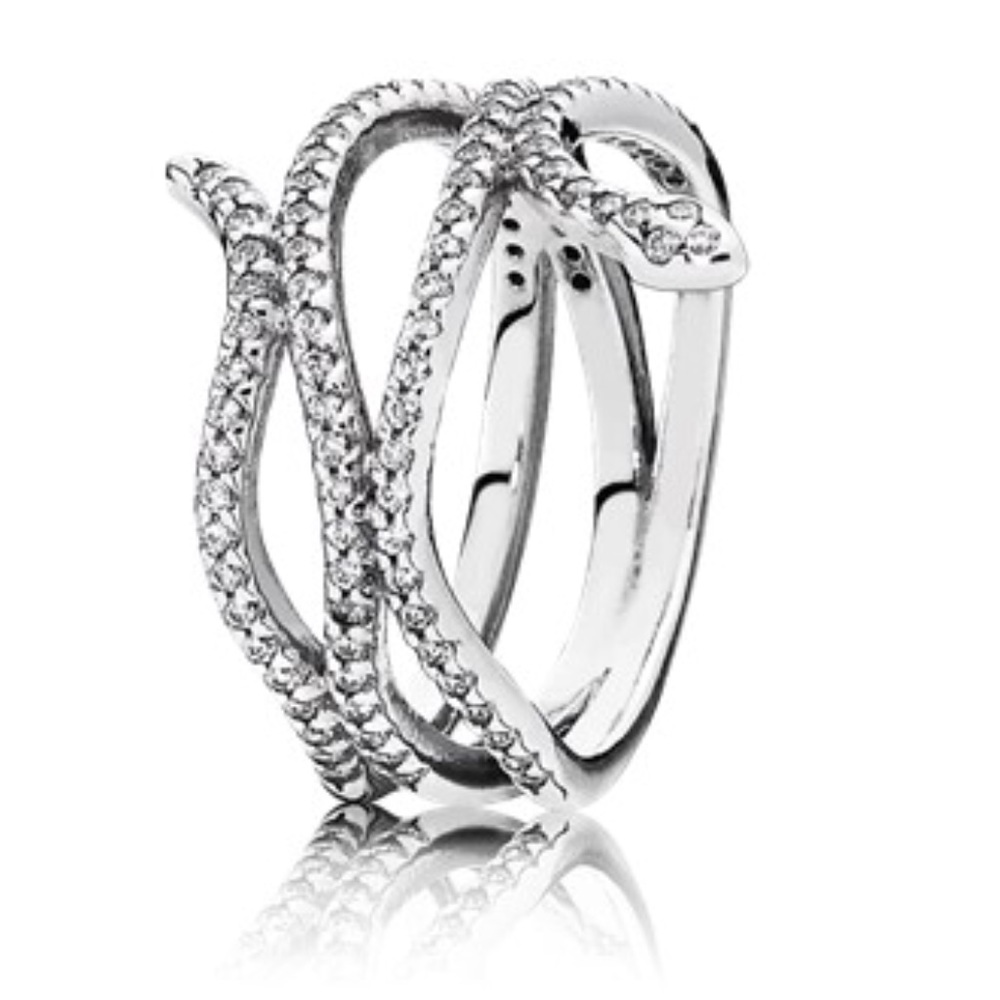 Pandora • size 58 (8 or 8.5) • S925